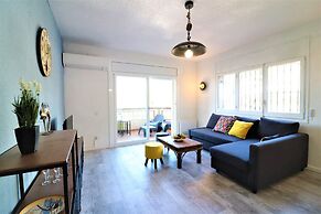 Apartment in Roses With Waterfront Views