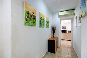House in Empuriabrava With Private Pool