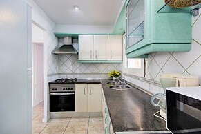 House in Empuriabrava With Private Pool