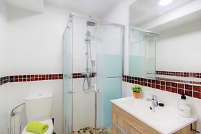 House in Empuriabrava With Private Pool