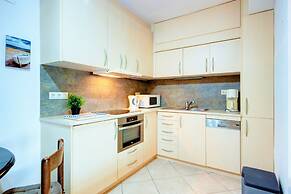 Apartment Empuriabrava Near Sandy Beach