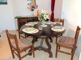 Apartment Empuriabrava Near Sandy Beach
