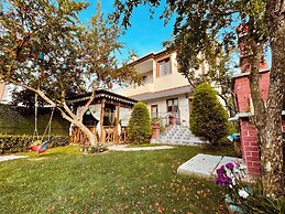 Garden House Villa