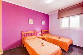 Apartment in Roses by Sta Margarita Beach