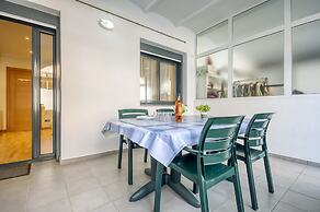 Apartment in Roses by the Beach