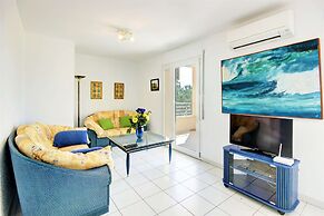 Apartment in Roses Near Sand Beach