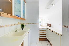 Apartment in Roses Near Sand Beach