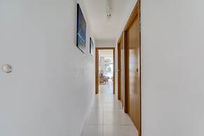 Apartment in Roses Near Platja Almadrava