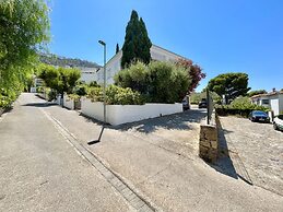 Apartment Near Canyelles Petites Beach