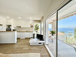 Apartment Near Canyelles Petites Beach