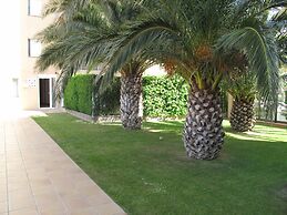 Apartment in Roses Near Sandy Beach