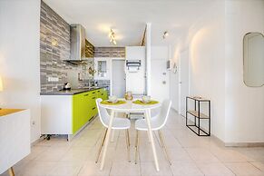 Apartment in Roses by the Waterfront
