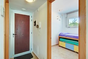 Apartment in Roses Near the Beach