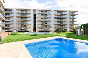 Apartment in Roses Near the Beach