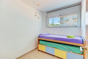 Apartment in Roses Near the Beach