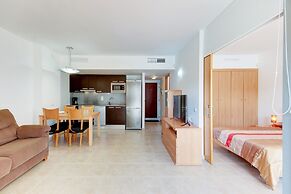 Apartment in Roses Near the Beach