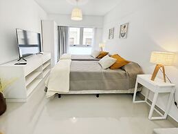 Ayres Suites Moreno