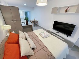 Ayres Suites Moreno