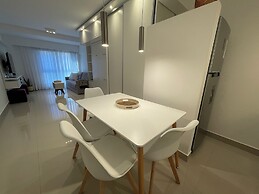 Ayres Suites Moreno