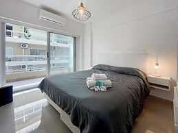 Ayres Suites Moreno