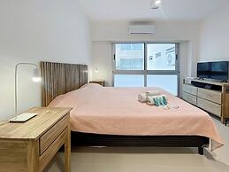 Ayres Suites Moreno