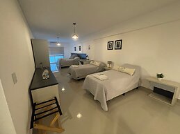Ayres Suites Moreno