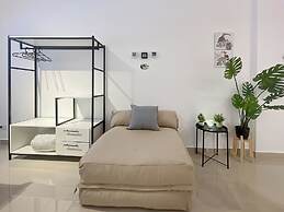 Ayres Suites Moreno
