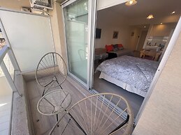 Ayres Suites Moreno