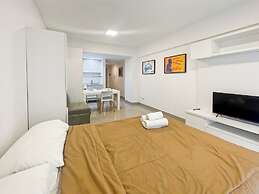 Ayres Suites Moreno