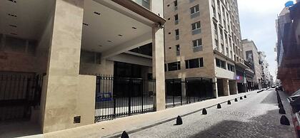 Ayres Suites Moreno