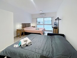 Ayres Suites Moreno