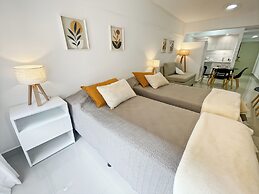 Ayres Suites Moreno