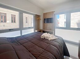 Ayres Suites Moreno