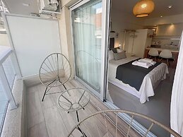 Ayres Suites Moreno