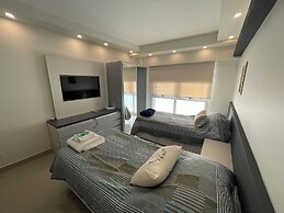 Ayres Suites Moreno