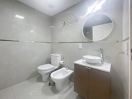 Ayres Suites Moreno