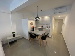 Ayres Suites Moreno