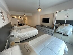 Ayres Suites Moreno