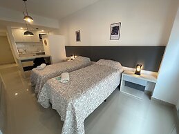 Ayres Suites Moreno