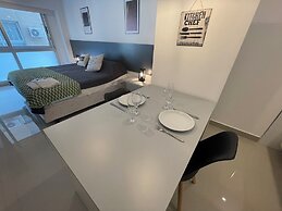 Ayres Suites Moreno