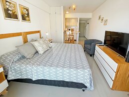 Ayres Suites Moreno