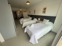 Ayres Suites Moreno