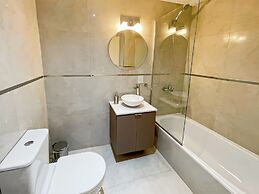 Ayres Suites Moreno