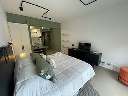 Ayres Suites Moreno