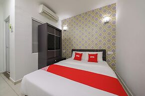OYO 89497 Dream Nur Hotel
