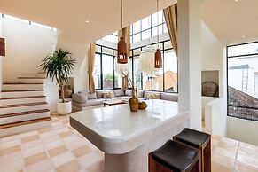 Leo Villa by Betterplace