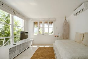 Gravity Boutique Suites