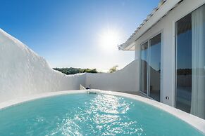 Gravity Boutique Suites