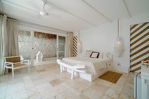 Gravity Boutique Suites