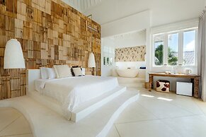Gravity Boutique Suites